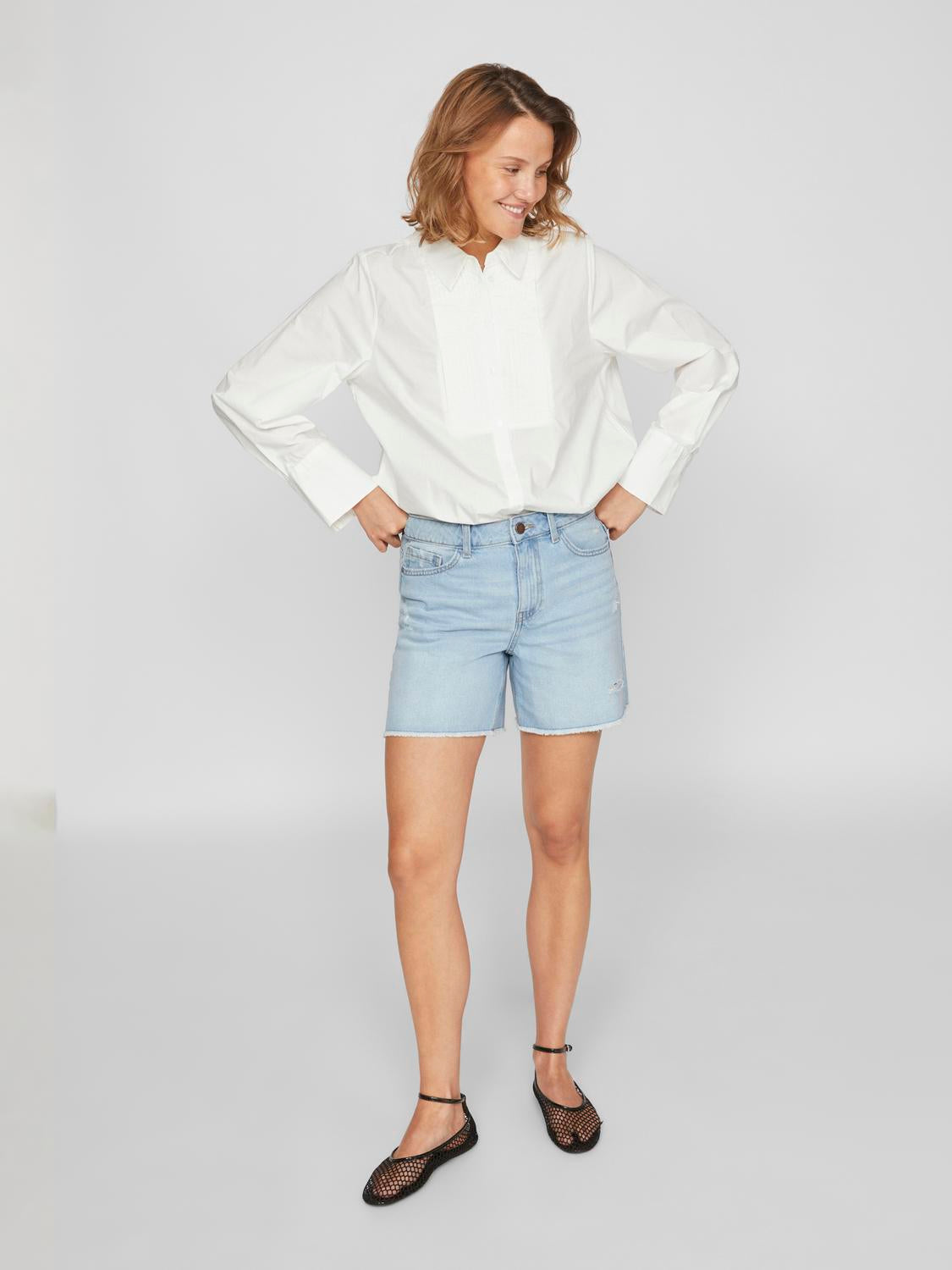 VICAM Shorts - Light Blue Denim